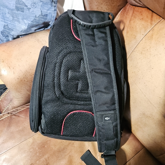Swiss gear padded camera bag - Picture 2 of 10